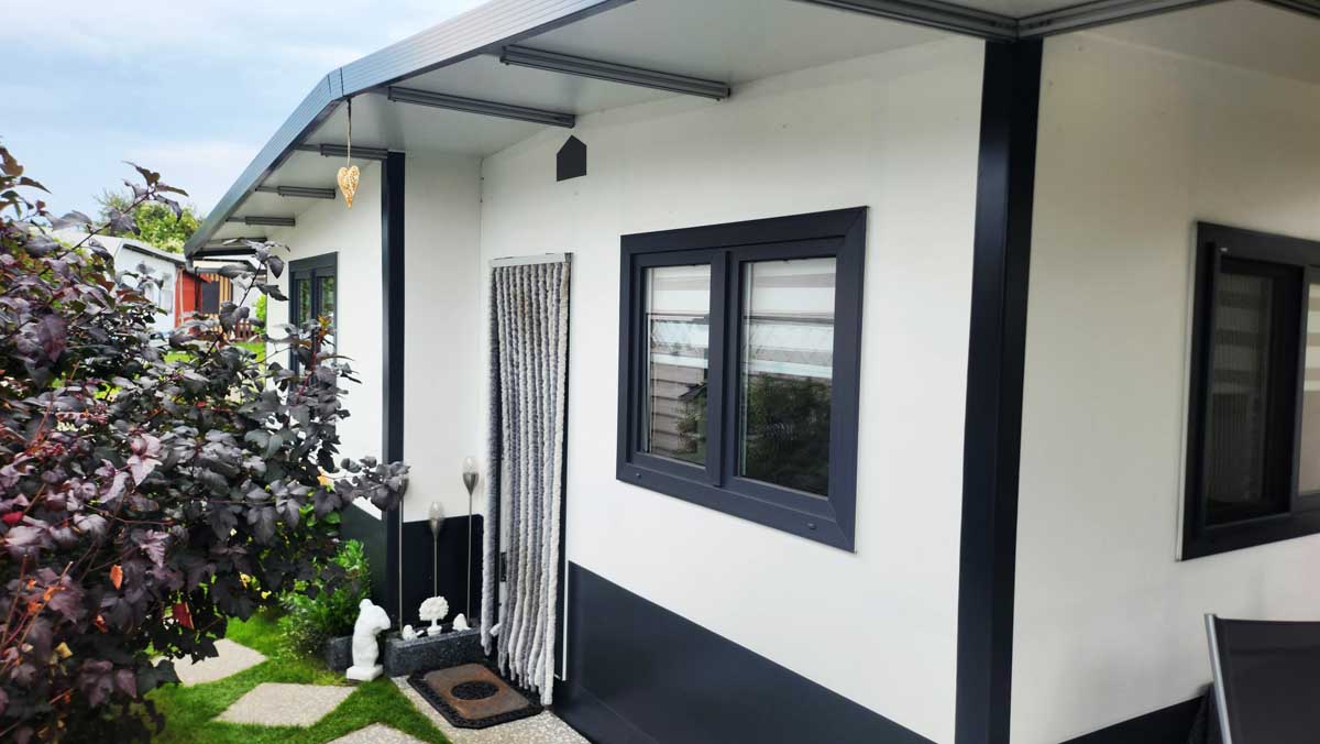 Schall Camping Vorzelt Terrassenansicht